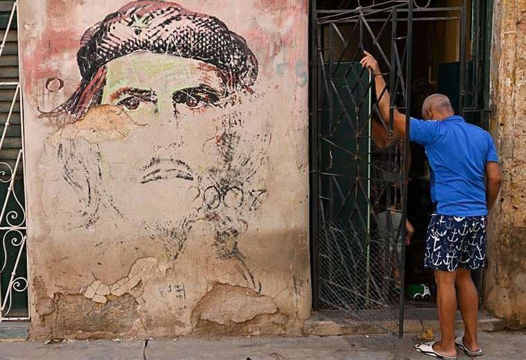 "Va a ser un día increíble": Trump afirma que, después de Irán, Cuba será la siguiente "en caer"