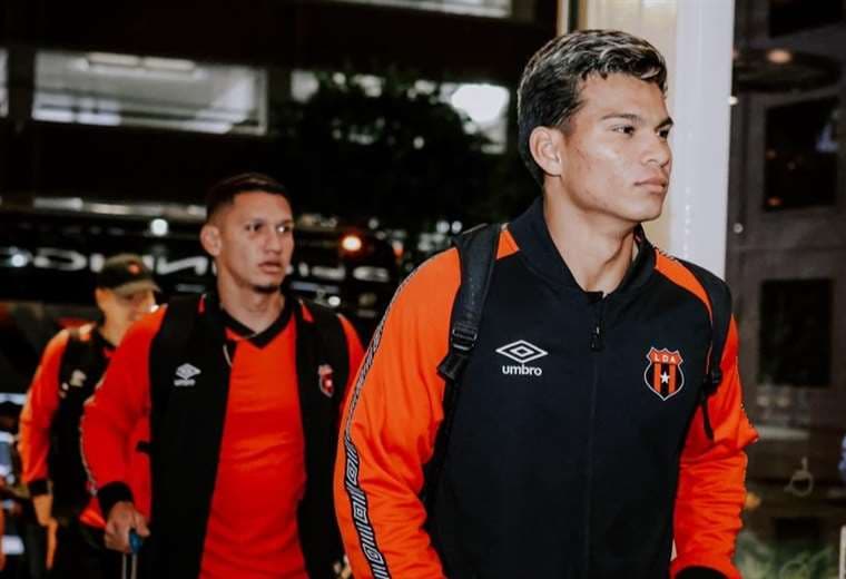 Así fue el arribo de Alajuelense a Los Ángeles