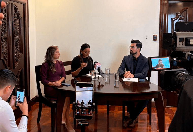 Marulín Azofeifa denuncia penalmente a Fabricio Alvarado por presunto abuso sexual