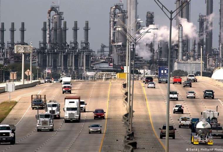 Adiós a energías fósiles: Colombia y más de 50 países buscan el camino a la transición energética