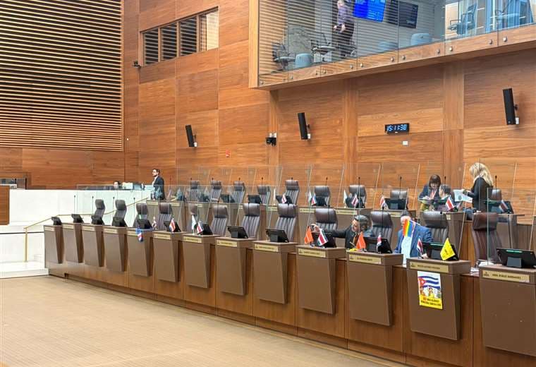 Diputados se despiden sin sesionar: informes de Fabricio Alvarado no se votarán