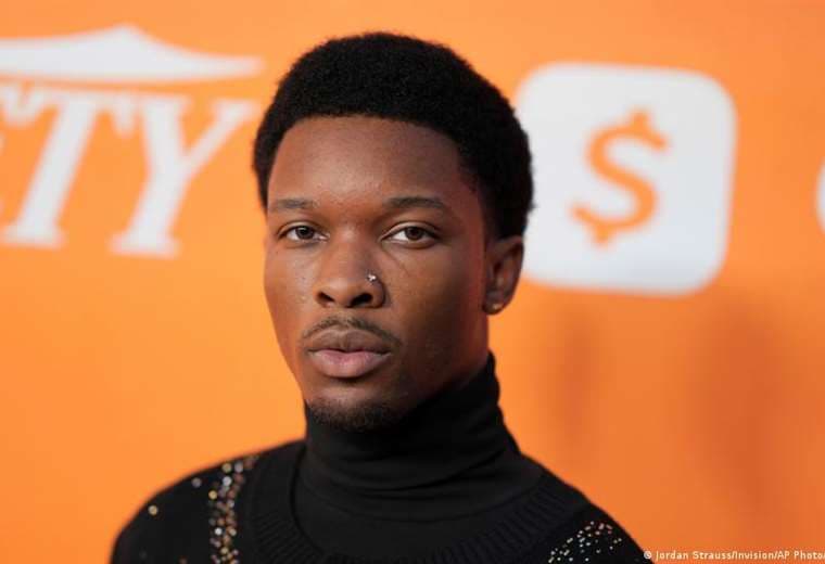 Rapero D4vd descuartizó a menor, revela Fiscalía de EE. UU.