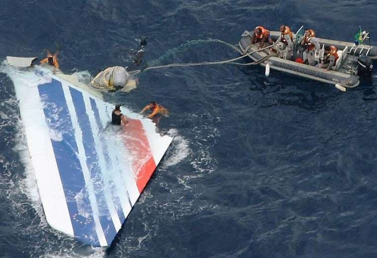 Declaran culpables a Air France y Airbus por el accidente aéreo más mortal de Francia en 2009