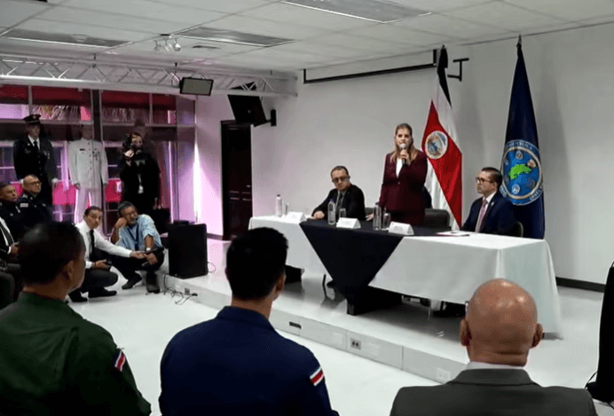¿Qué es la Fuerza Élite? La medida que anunció Laura Fernández este lunes