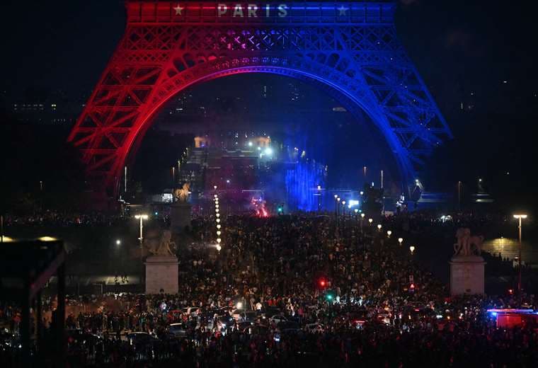 Entre la euforia y el temor a disturbios, París festeja su segunda Orejona