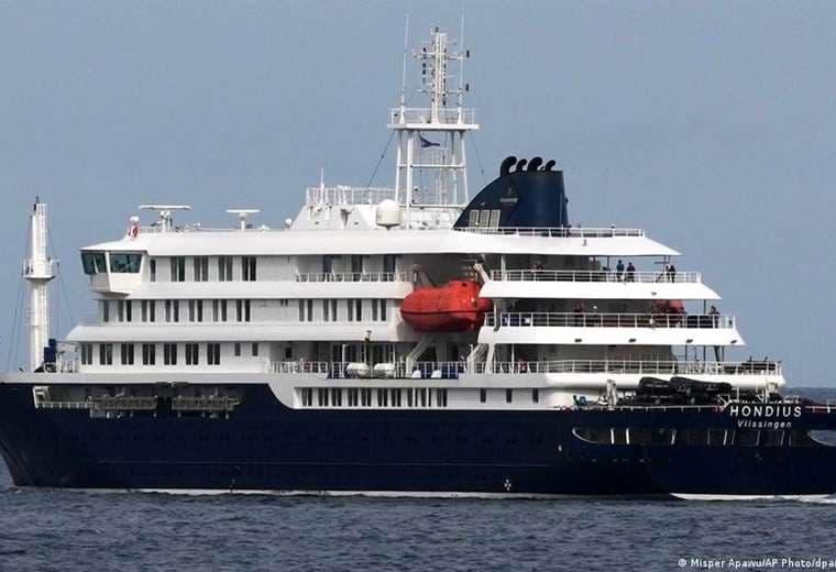 OMS considera a pasajeros de crucero afectado por hantavirus "contactos de alto riesgo"