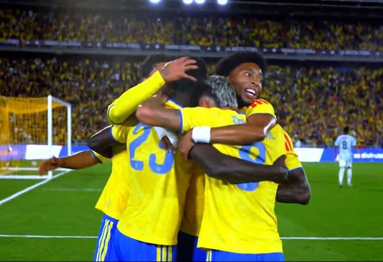 Medio tiempo: Colombia le gana a La Sele 2-1