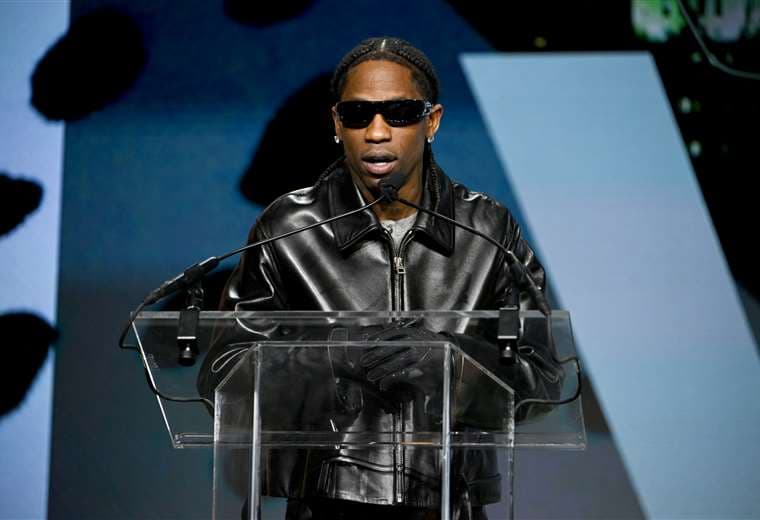 Rapero Travis Scott indigna a sus 'fans' en Turquía con un concierto caro y de 20 minutos