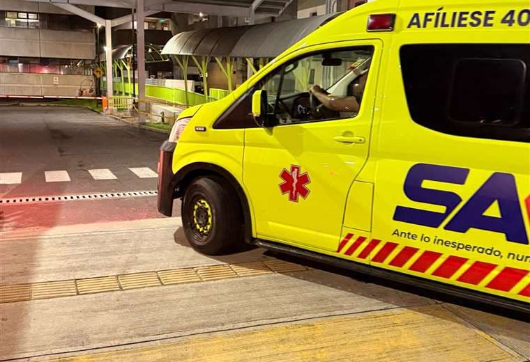Trasladan en avión al Hospital de Niños a menor herida en accidente de tránsito en Limón