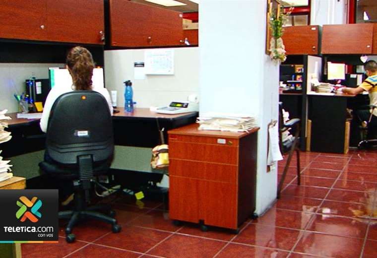 Empleados públicos tendrán vacaciones obligatorias en julio