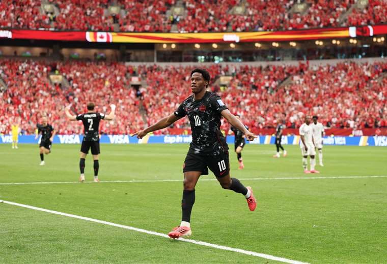 ¡Sin contemplaciones! Canadá hizo trizas a Qatar en su Mundial