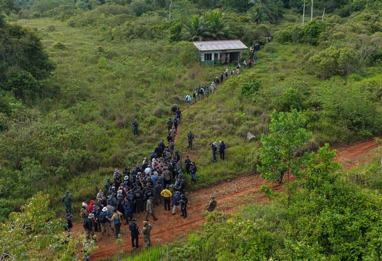 Ministro sobre explosión en Crucitas: "No tenemos claro si fue al lado de Nicaragua o del nuestro"