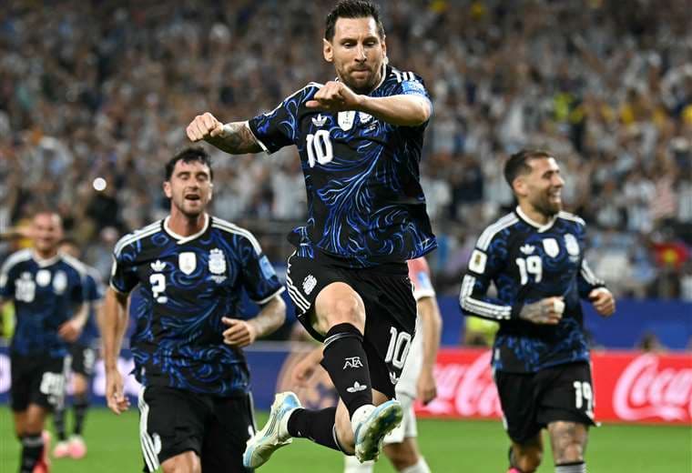Messi sigue haciendo historia en victoria de Argentina ante Jordania