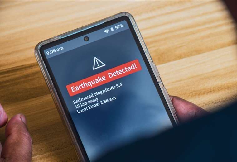 Millones de teléfonos recibieron alerta sobre terremotos en Venezuela antes de que se sintieran