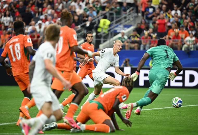 Haaland rema con Noruega a los octavos de final tras vencer a Costa de Marfil