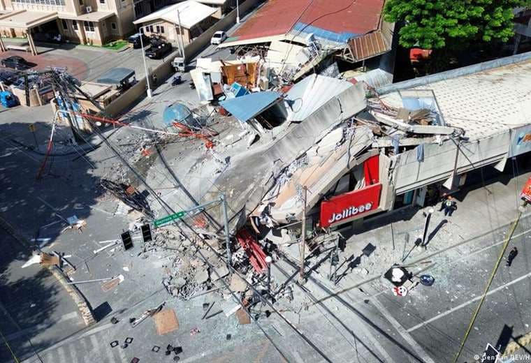 Suben a 36 los muertos por terremoto en Filipinas