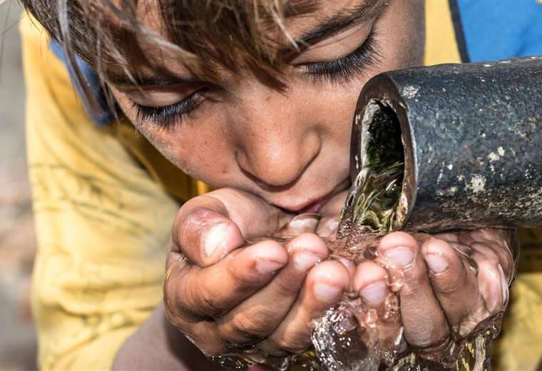 Por qué el consumo de agua en América Latina aumentará casi el doble del promedio mundial