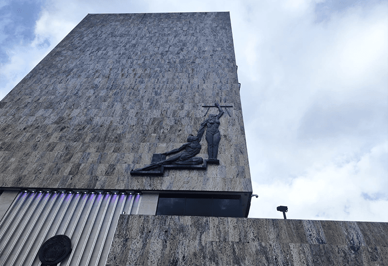 Corte dice que Hacienda le está pidiendo dinero que le pertenece a usuarios del Poder Judicial