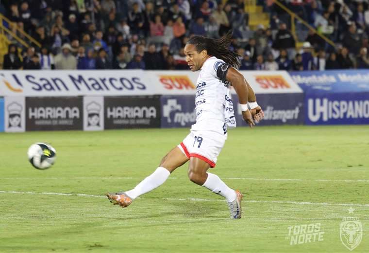 Jonathan McDonald y un posible adiós con expulsión