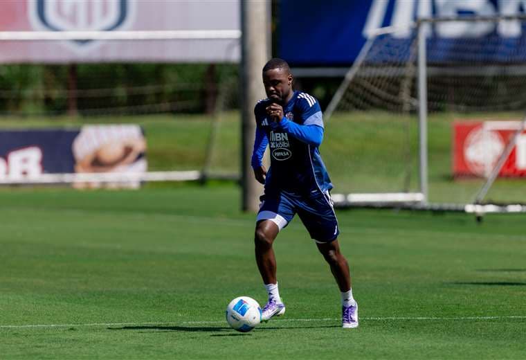 Joel Campbell, La Sele/Prensa FCRF
