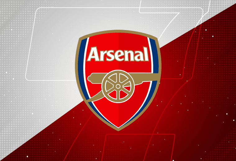 Arsenal golea al Coventry y arranca la defensa del título en la Premier League