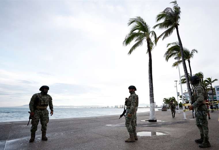 Huracán Simón y tormenta Rachel causan cinco muertos en México
