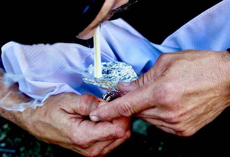 Nueva oleada de drogas sintéticas caseras se propaga por EE. UU. 