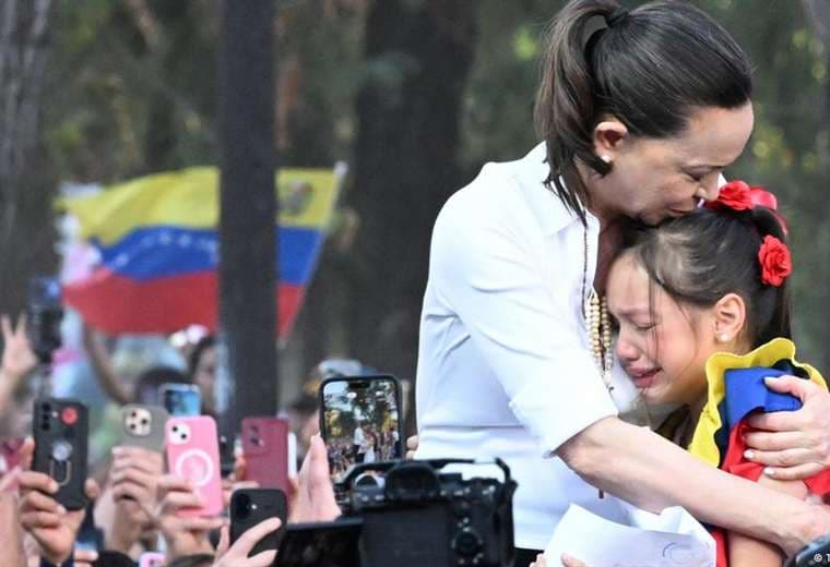 Oposición de Venezuela ratifica a premio nobel de paz María Corina Machado como su líder