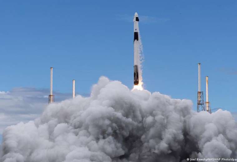 Cuatro nuevos tripulantes llegan a la Estación Espacial Internacional