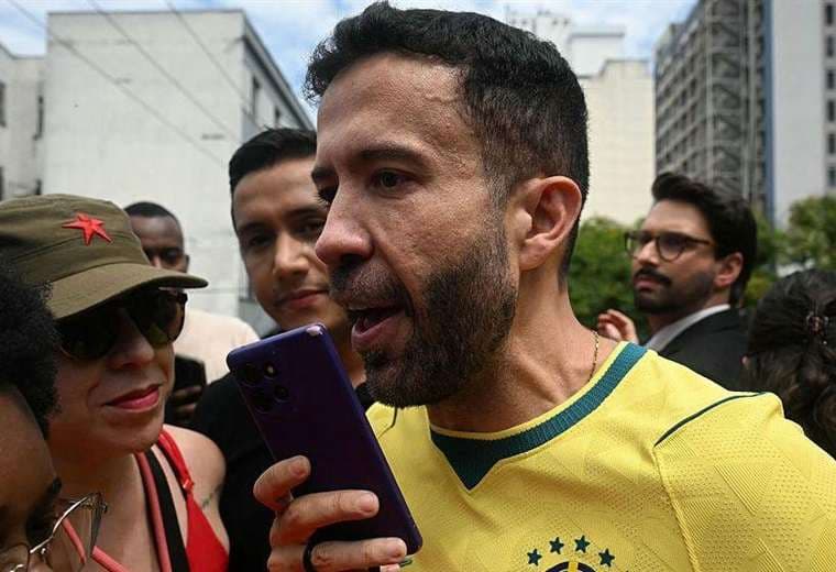 "Ejército digital" de 10 millones de personas en WhatsApp ayudó a Lula a ganar elecciones