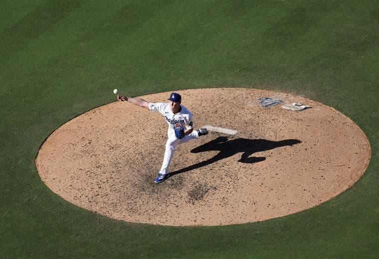 Dodgers golpean primero en 'playoffs' de Grandes Ligas