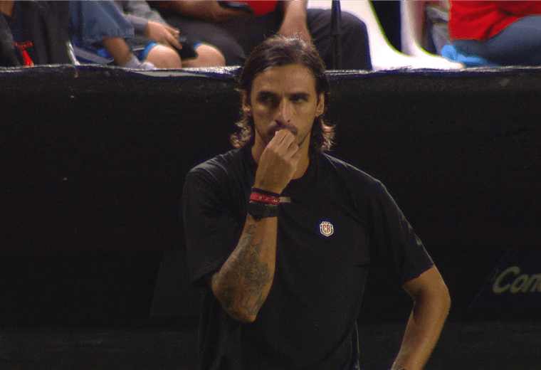 Bryan Ruiz: "De mi parte, tarea cumplida"