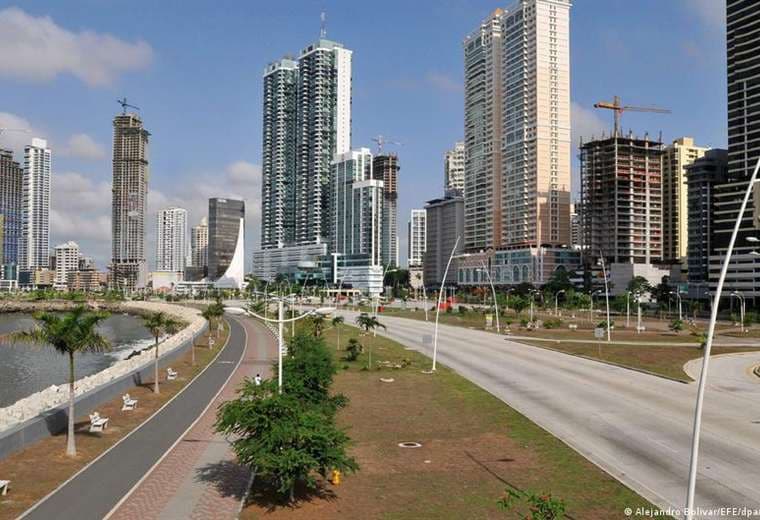 UE saca a Panamá y Vietnam de su 'lista negra' de paraísos fiscales