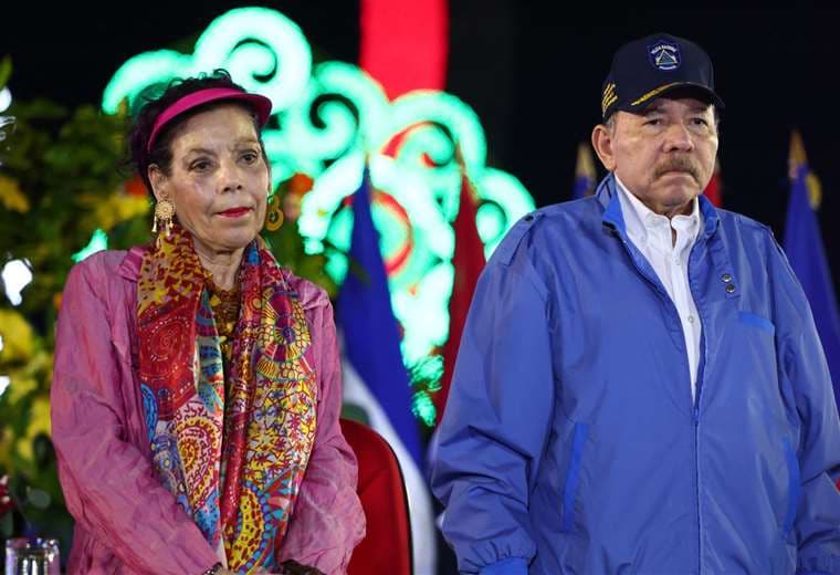 Denuncian que gobierno de Nicaragua anuló permisos de trabajo a 2.000 abogados