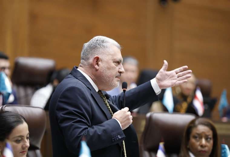 José Miguel Villalobos propone ampliar extradición a delitos con penas superiores a 4 años