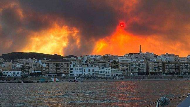 12 muertos y 23 desaparecidos en el incendio más letal de las últimas décadas en España