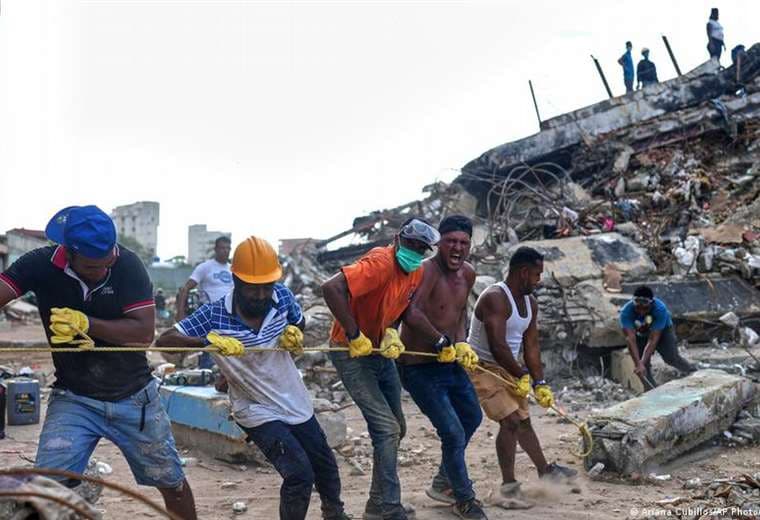 Venezuela sube a 4.829 la cifra de muertos en terremotos
