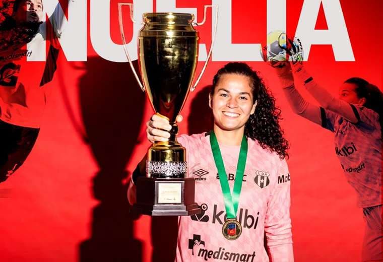Noelia Bermúdez se marcha de Alajuelense para jugar en el extranjero