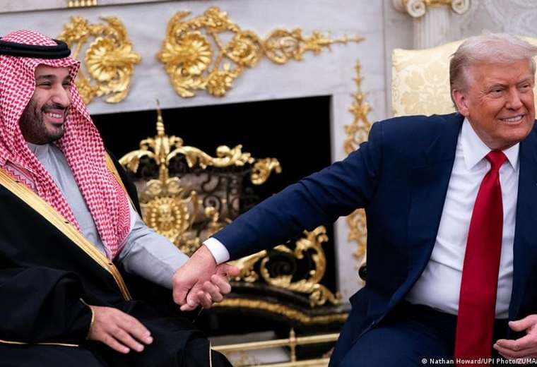 Trump llegó a un acuerdo nuclear con Arabia Saudita, según medios