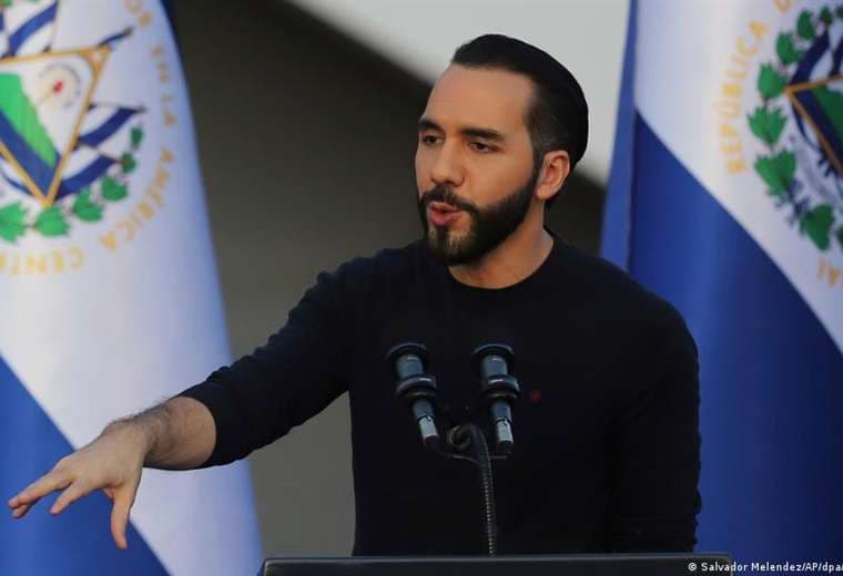 Oposición designa rivales de Bukele para elecciones de El Salvador
