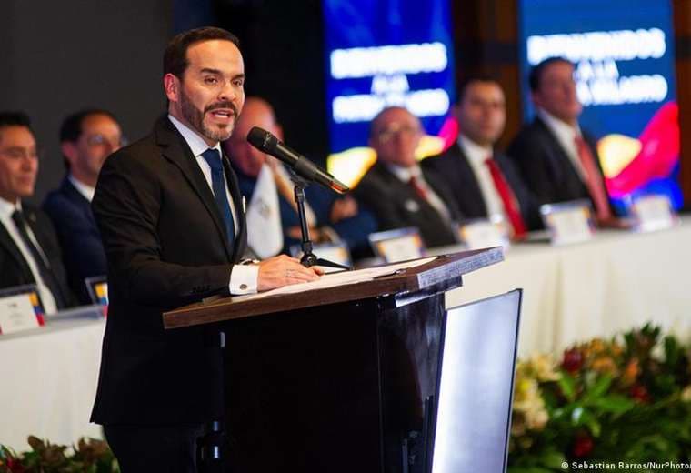 Colombia romperá relaciones con Cuba y Nicaragua