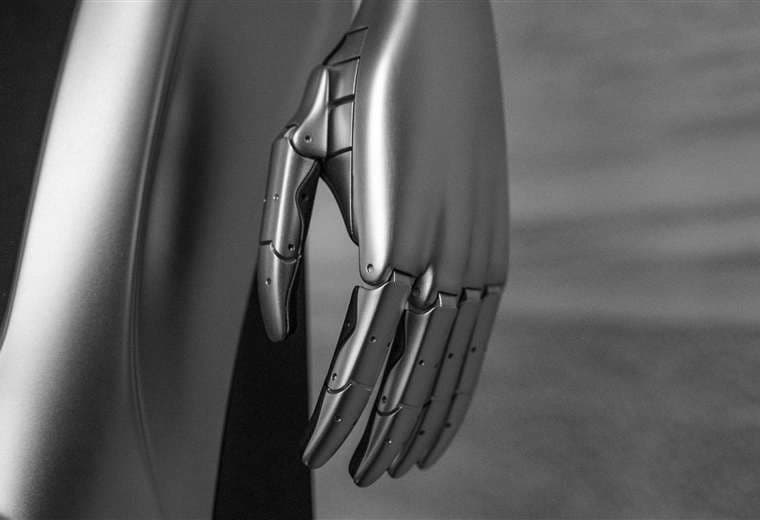 EE. UU. prohíbe importación de robots humanoides fabricados en el exterior