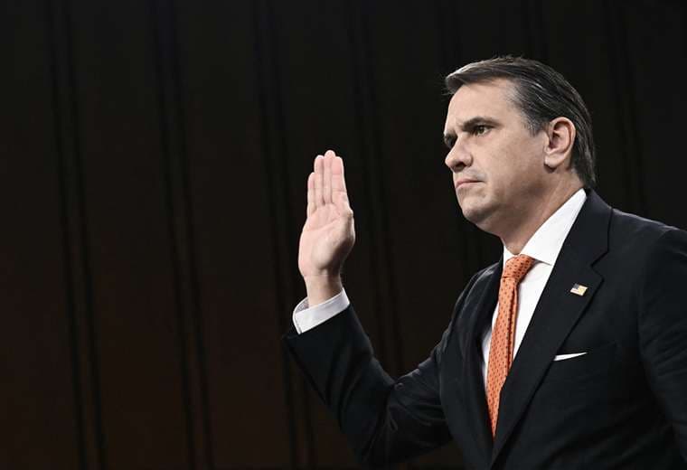 Juró el nuevo fiscal general de EE. UU., exabogado personal de Trump
