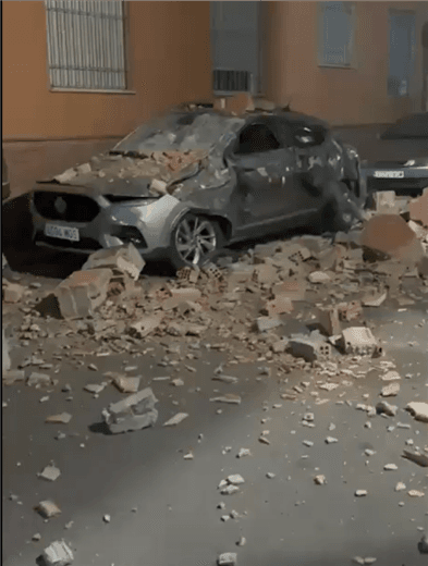 Video: Temblor de magnitud 5.2 sacude España y causa daños estructurales