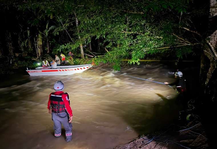 MEP mantiene cerradas 950 escuelas y colegios por nueva onda tropical