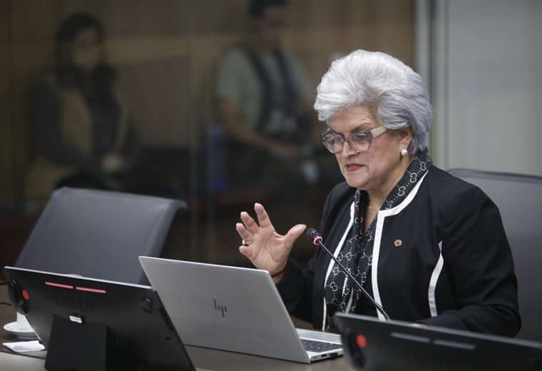 Magistrada defiende su reelección: "Deben valorar resultados y no solo antigüedad"