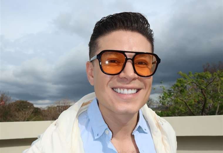 Del chismecito a la pista: Alex Alvarado llevará su estilo "picón, picón" a MQB