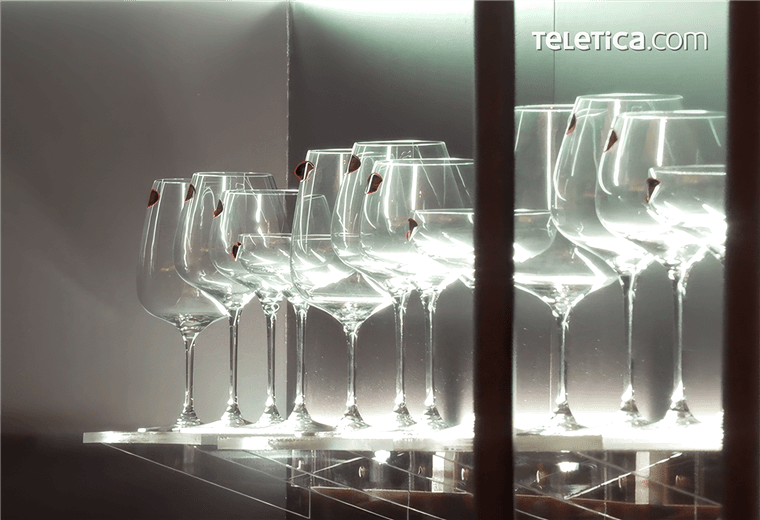El arte de disfrutar el vino llega a Auto Mercado con las copas Riedel