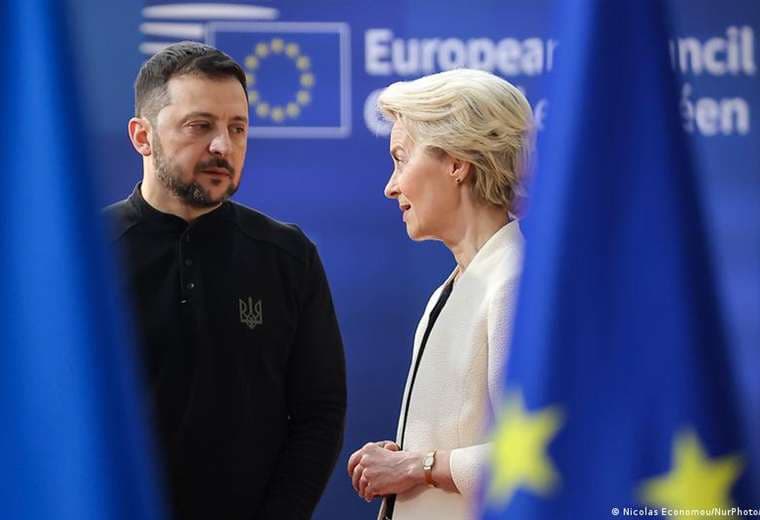 UE aprueba 6.100 millones de euros en apoyo militar a Ucrania