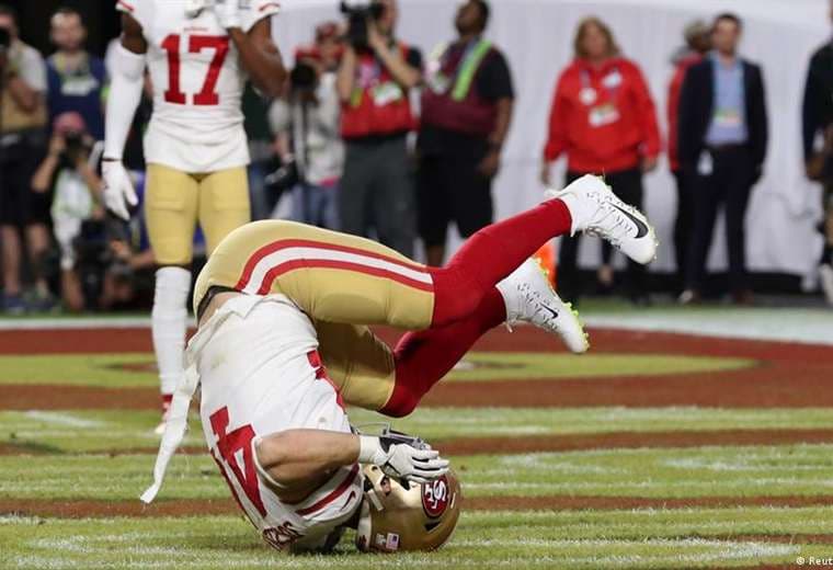 Hallan encefalopatía traumática en 25% de exjugadores muertos de la NFL